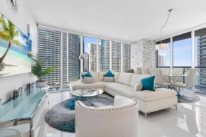 PENTHOUSE LUXURY ICON and W Hotel Panoramic Views Balcony in Brickell
